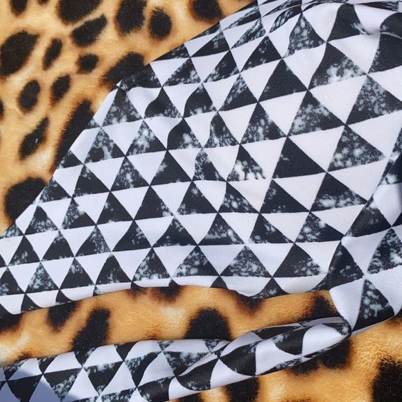 VS PINK bikini top size xs - Picture 4 of 5